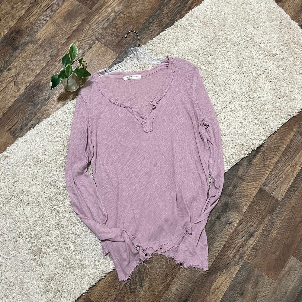 We The Free Free People Size XL Purple Distressed Hazy Day Linen Blend Top